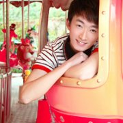 ˬɰͷһһң쵼ҿȵ_www.fzl9.com