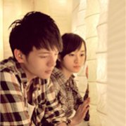 2012˧ŮͷһԿʼû˸ѹӦ_www.fzl9.com