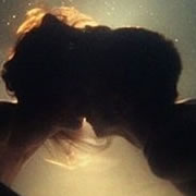 KISSͷͼƬŮӲںûǮ_www.fzl9.com