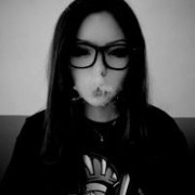 ŮΨͷǹ꣬ڶݿںڵĽˮ_www.fzl9.com