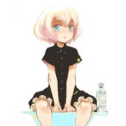 ŮͨQQͷʱͻȻڵ_www.fzl9.com