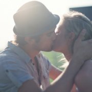 KISSͷͼƬӵԶ_www.fzl9.com