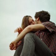 KISSͷͼƬӵԶ_www.fzl9.com