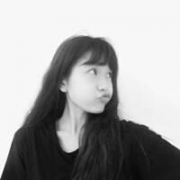 Ů˸кڰ׻ɫͷ_tʦɳ_www.fzl9.com